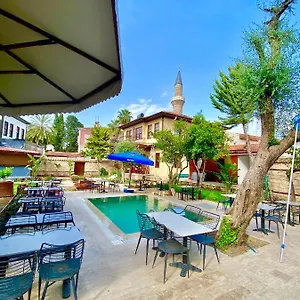  Appartement Old Town Famous Aparts