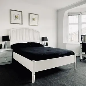 cozy-private-rooms-in-homestay.cambridgehotelsuk.com/